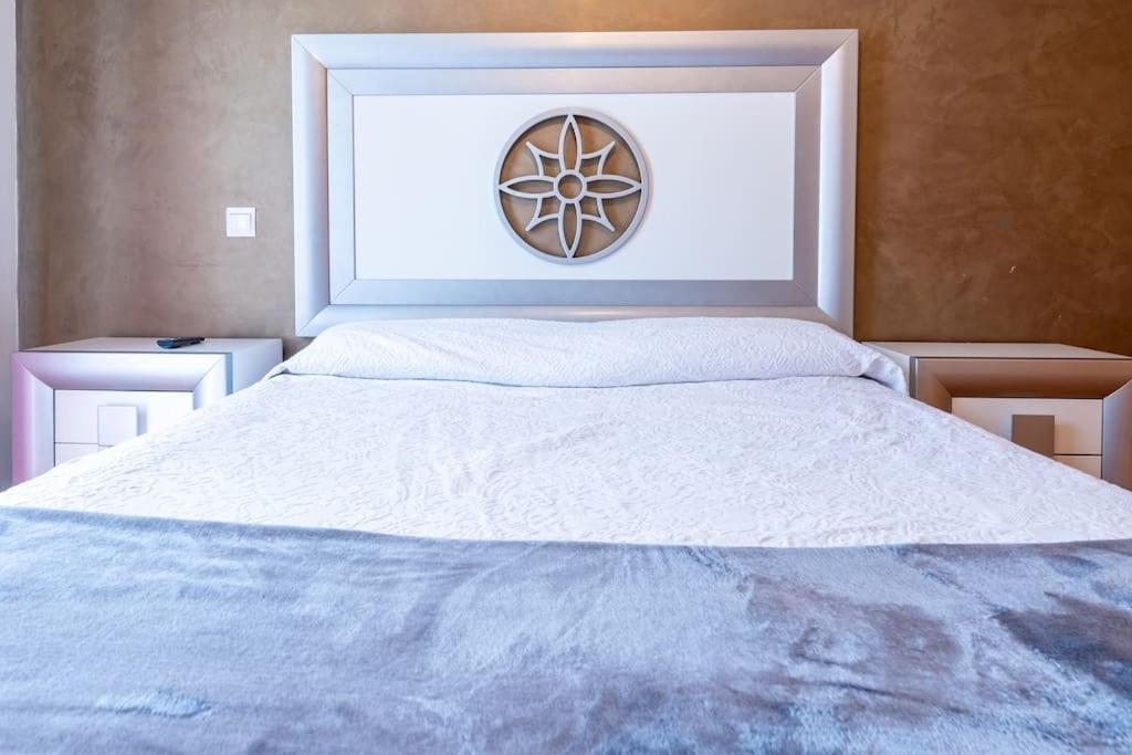 Apartamento En El Corazon De La Ciudad Con Parking Santander Exterior photo