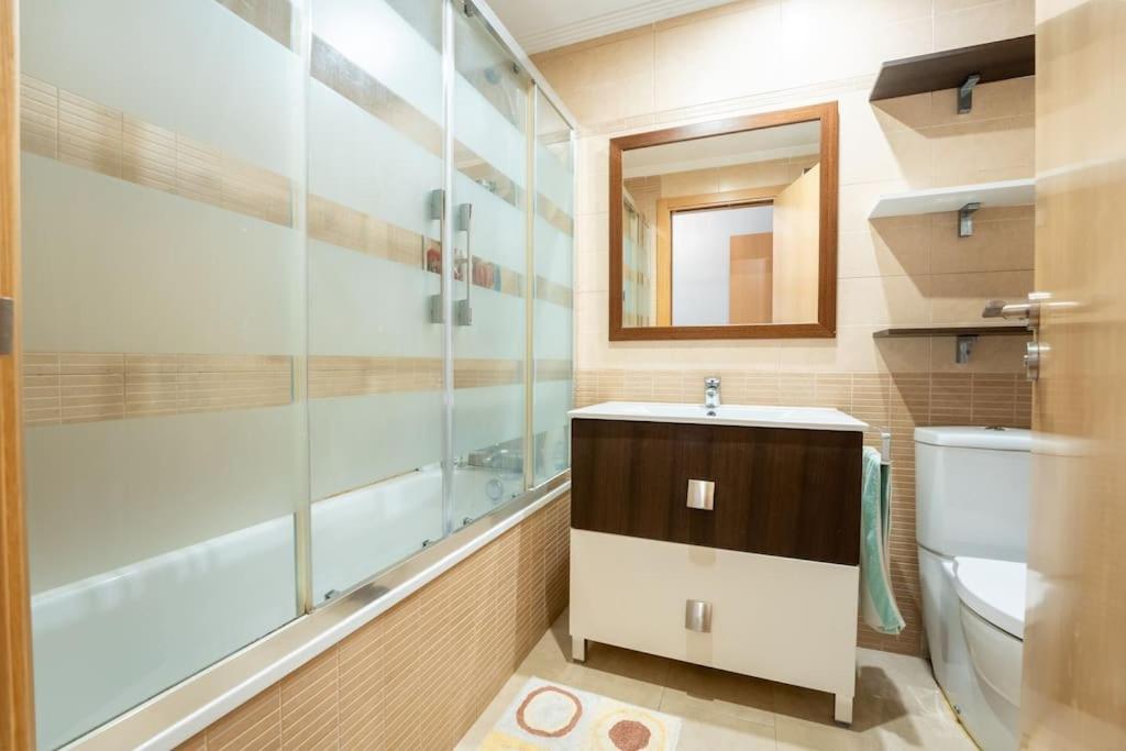 Apartamento En El Corazon De La Ciudad Con Parking Santander Exterior photo